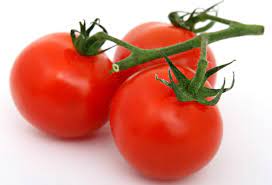 Tomate é um alimento que ajuda a combater as rugas